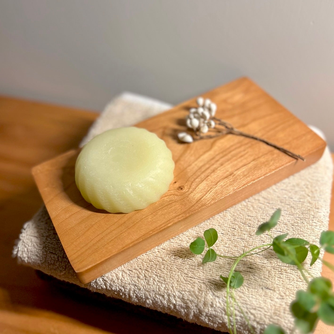 Rosewood + White Tea | Conditioner Bar | All Hair Types