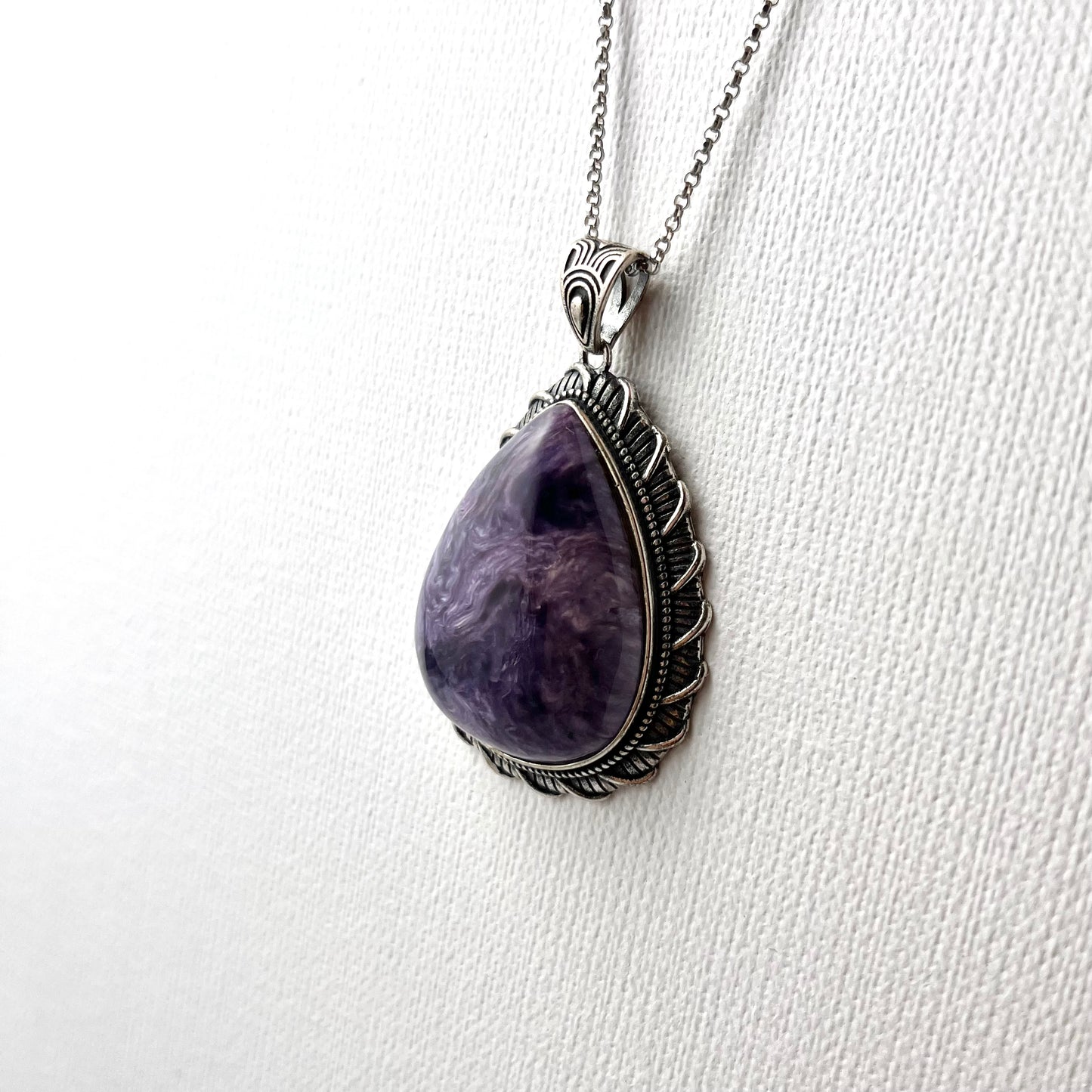 Mion (a Charoite)