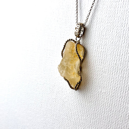 Glin (a Libyan Tektite)